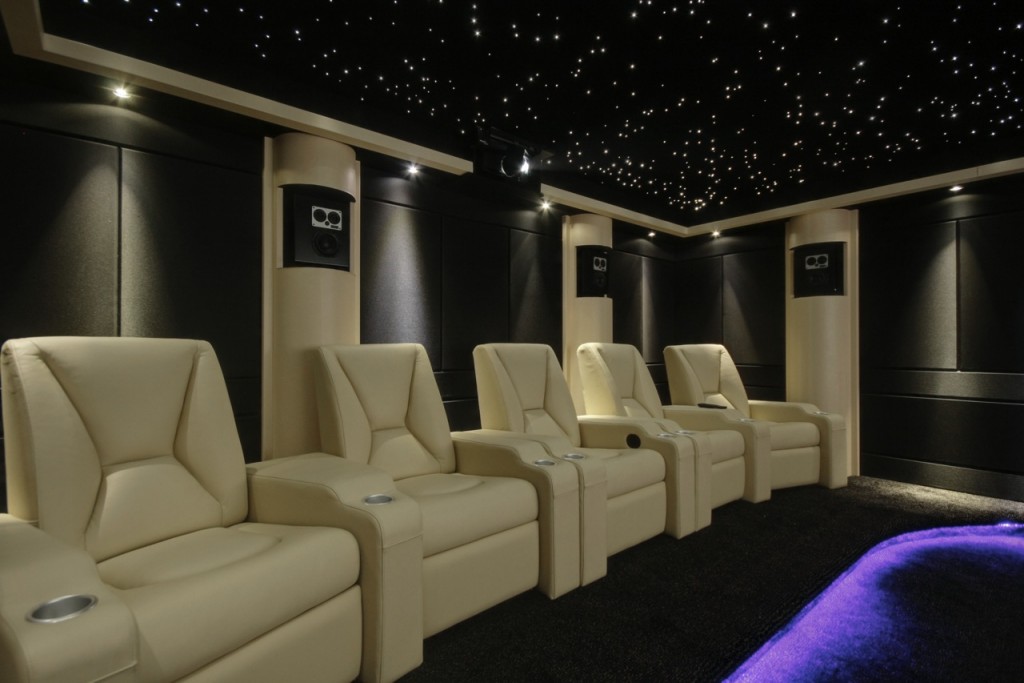 Home-Cinema-Beyond-372-8-of-8